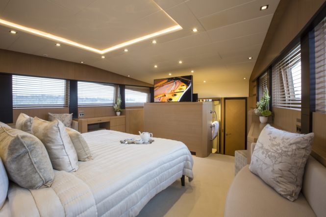Master suite aboard superyacht MIDNIGHT SUN