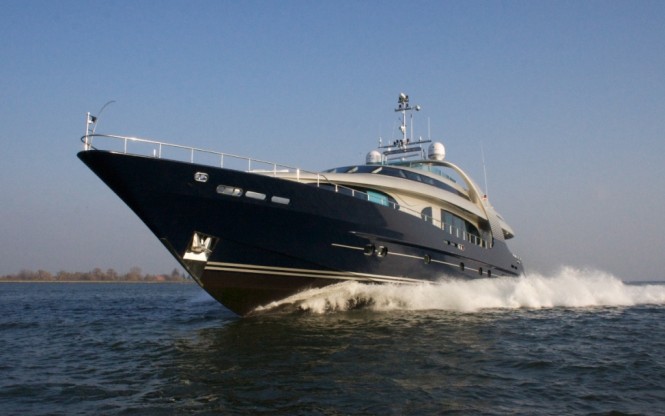 Charter luxury yacht Blue Mamba in the Adriatic
