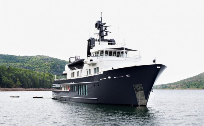 Charter explorer yacht RH3 in the Mediterranean