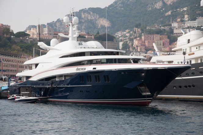 MYS Yacht Review: M/Y Anastasia available in the Caribbean and Bahamas