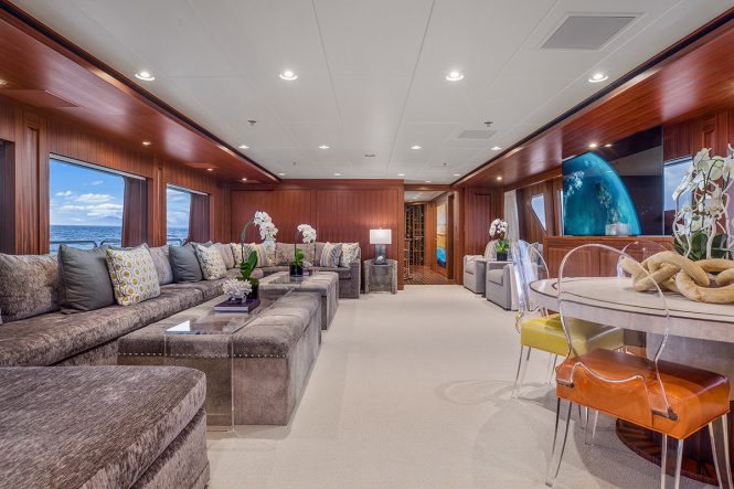 Superyacht ENDLESS SUMMER - Skylounge