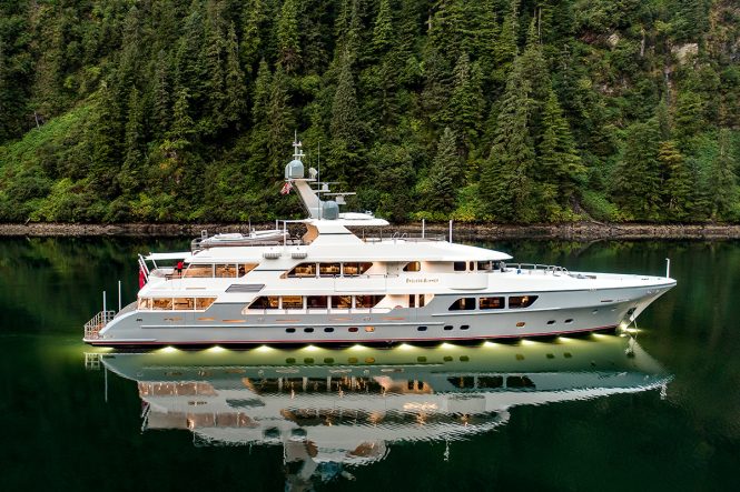 Charter 2017-built superyacht Endless Summer in South Pacific locations New Zealand and Fiji