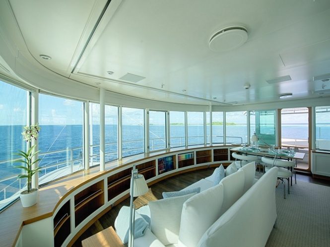 Superyacht SENSES - Observation lounge