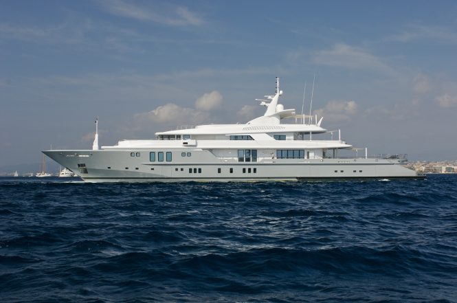 Charter 73m M/Y Siren in the Caribbean and Bahamas