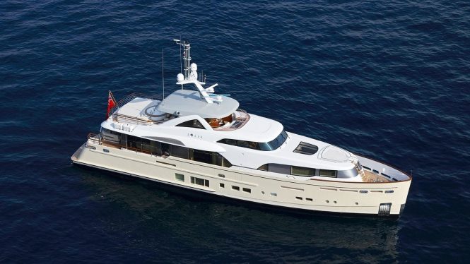 SOLIS at anchor