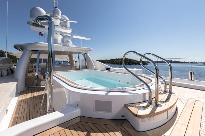 Charter magnificent yacht LILI in Thailand