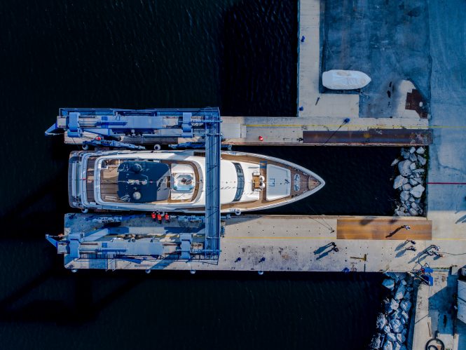 Custom Line launches the 4th Superyacht Navetta 33