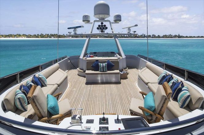 Sun deck with