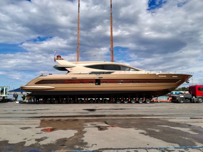 Cerri Cantieri Navali lunch sporty 31m motor yacht FRANCESCA