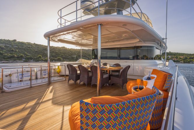 Aft alfresco dining possibility during your stay