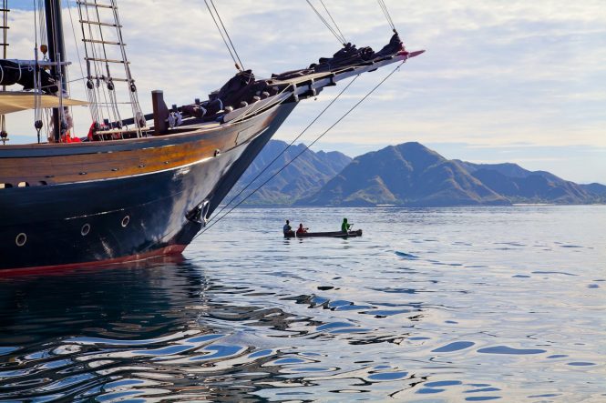 Cruise 10 Days for the price of 8 with traditional Phinisi Sailing Yacht DUNIA BARU in Indonesia