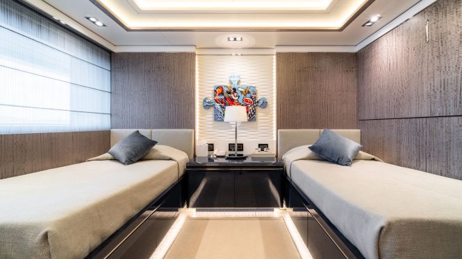 Twin cabin