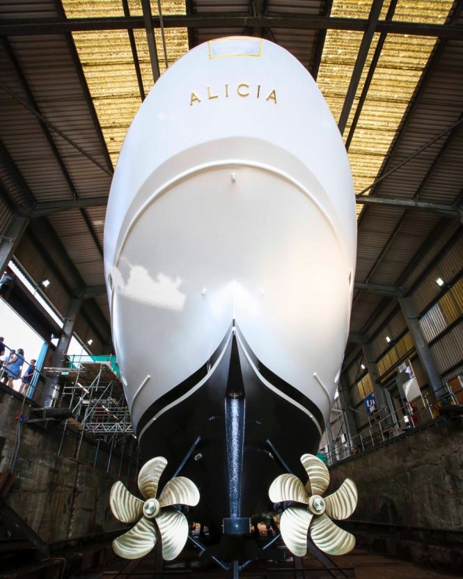 1930s classic motor yacht Alicia launched by SMS