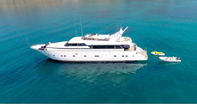 ALANDINI offering last minute yacht charter special in Greece