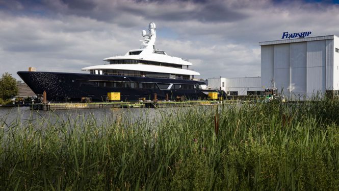 Feadship Superyacht Lonian on Sea Trials