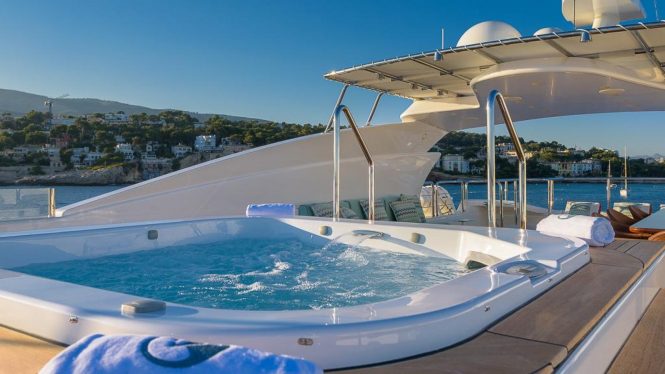 Fabulous Jacuzzi