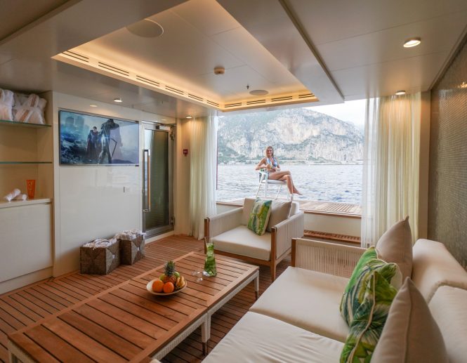 Fabulous beach club