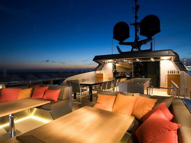 Upper deck by night