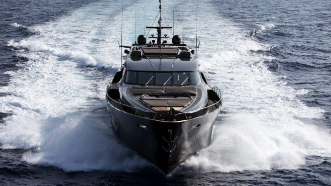 37m motor yacht ASCARI I offering 10% discount on Bahamas charters