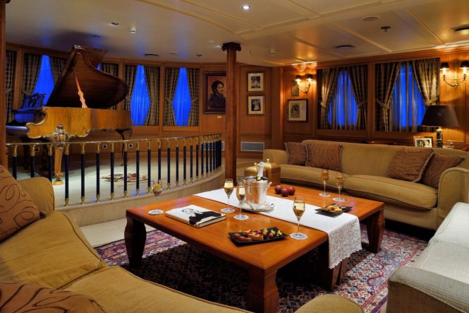 Beautiful saloon full of iconic memorabilia of the bygone era