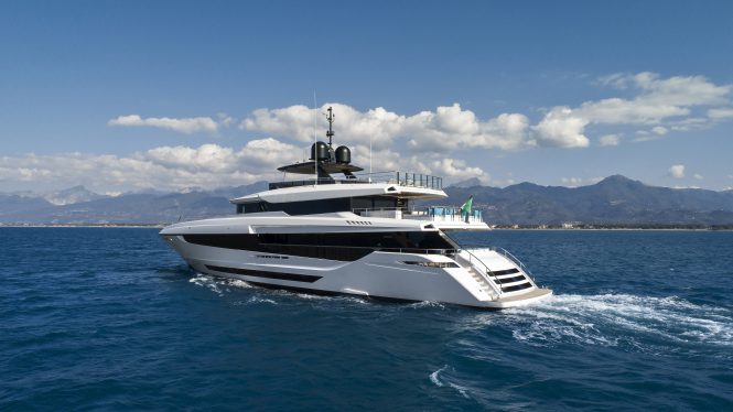 43m Motor yacht Mangusta Oceano 43 delivered