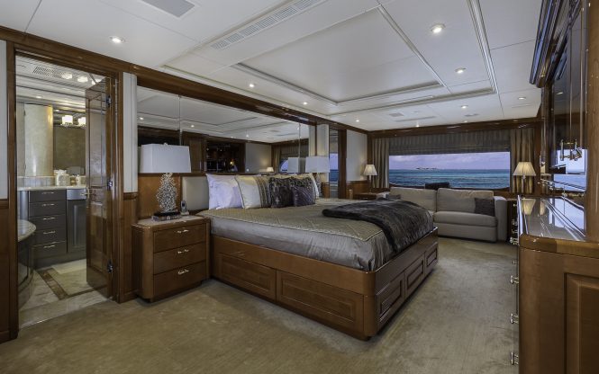 Elegant accommodation with exceptional views