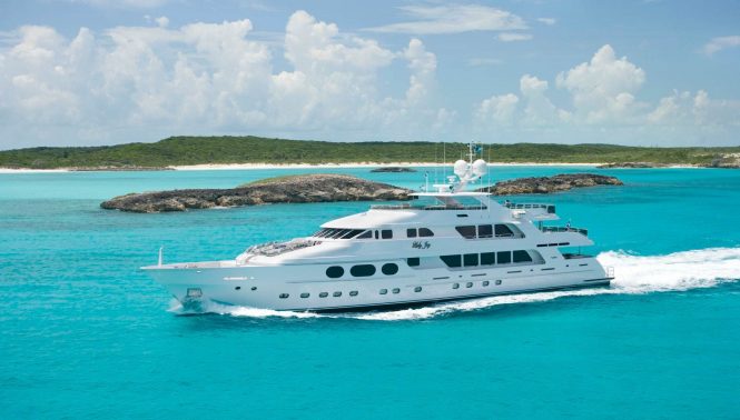 Luxury yacht LADY JOY