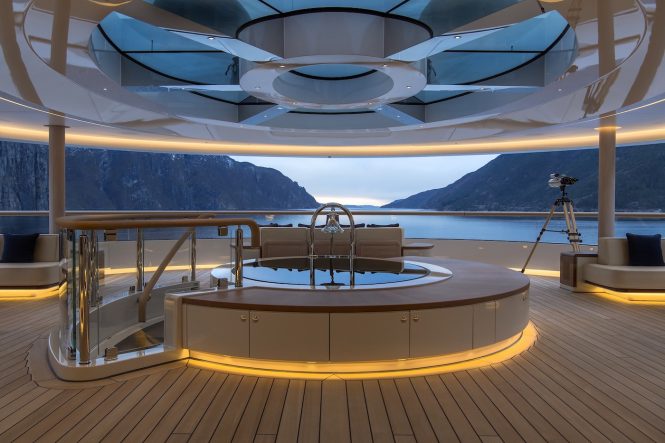 FLYING FOX - Observation lounge twilight ╕Photo © Imperial Yachts