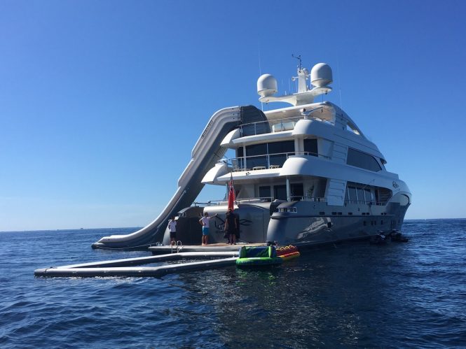 I SEA motor yacht