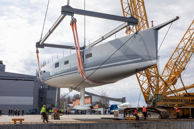 34m Sailing Yacht LIARA launched at Baltic Yachts