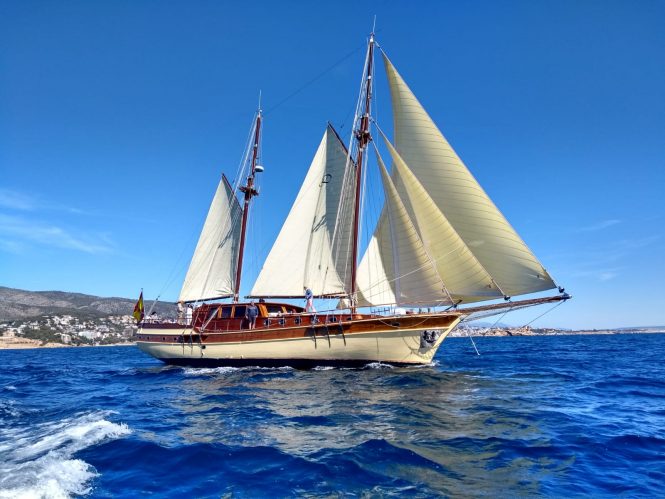 Traditional Turkish Gulet DIRDAM offering unforgettable yacht charters in the Balearics