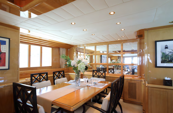 Dining saloon