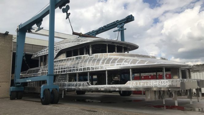 Second Hull of 36.3m Moonen Martinique motor yacht in built