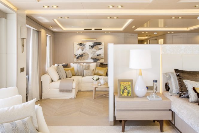 Owner lounge