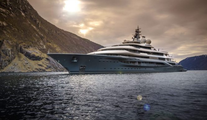 What makes a mega yacht? The features and amenities of Lurssen mega yacht Flying Fox
