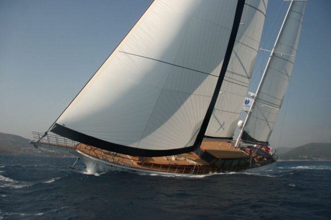 Relaxing Mediterranean charter with 15% off aboard 43m motor yacht CLEAR EYES