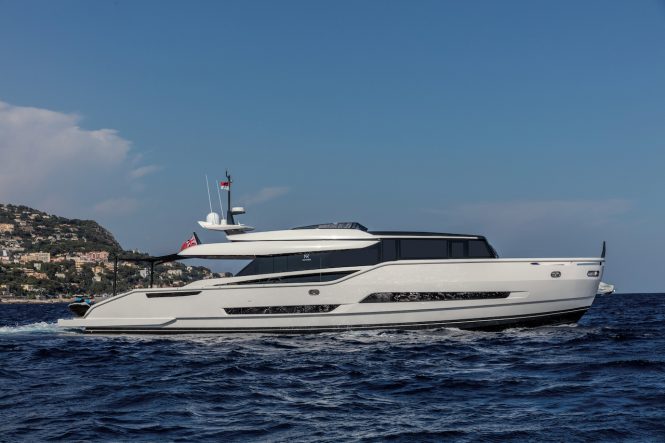 Palumbo Yachts sells new Extra 86 luxury yacht