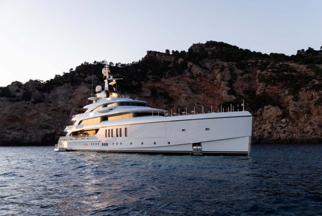 In review: Award-winning Benetti superyacht METIS