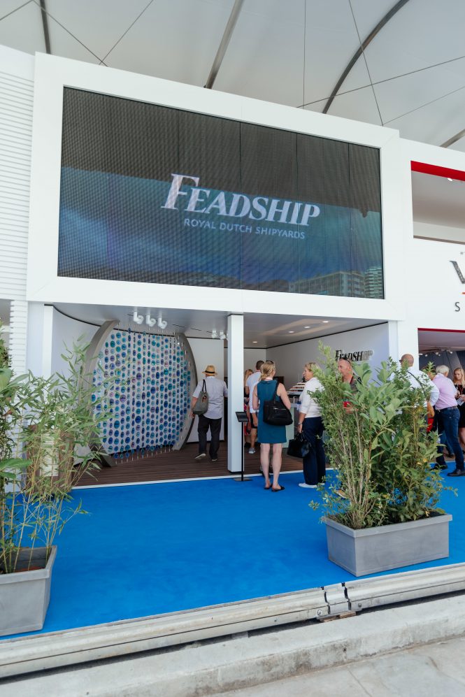 Feadship celebrates 70 years with custom ‘Jewels in the Crown’ glass superyacht composition