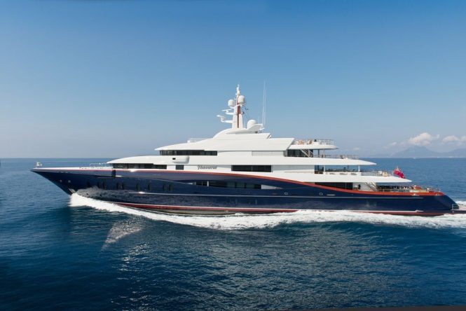 Superyacht NIRVANA