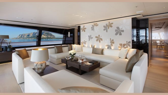 Elegant saloon