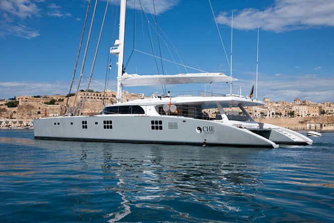 Sailing catamaran yacht CHE