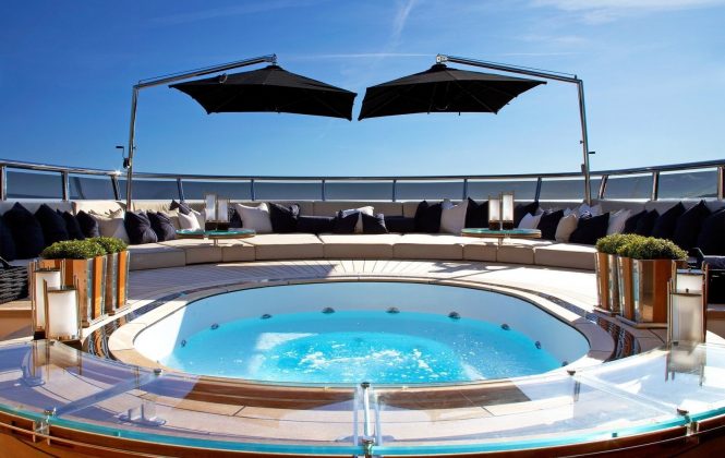 Fabulous Jacuzzi