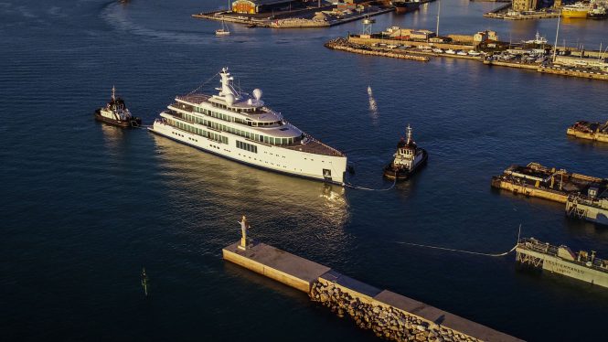 Benetti superyacht LUMINOSITY 108m