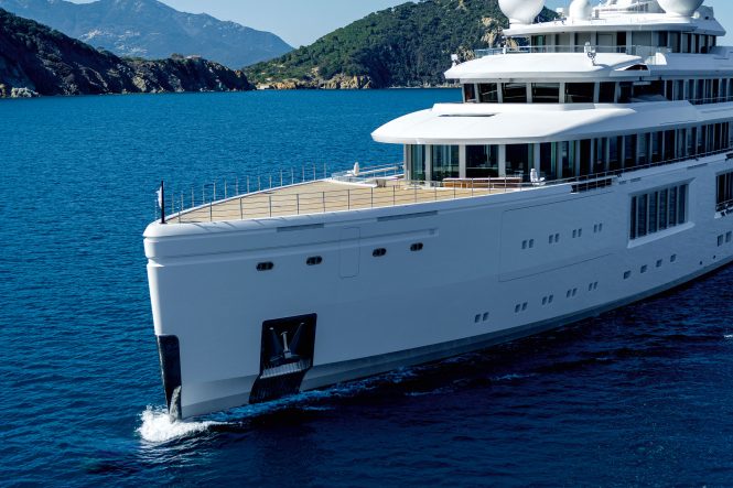 On board €225,000,000 Benetti superyacht Luminosity