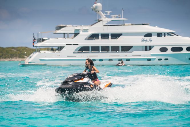 2020 yacht charter holidays close to home: America edition
