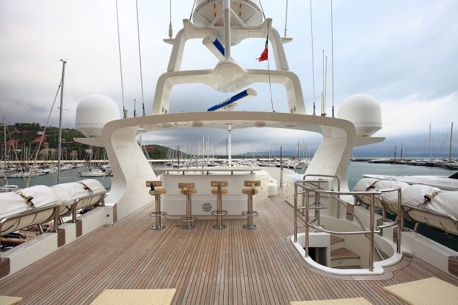 Sun deck