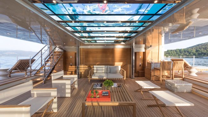 YACHT REVIEW: Western Mediterranean charter yacht LADY LENA