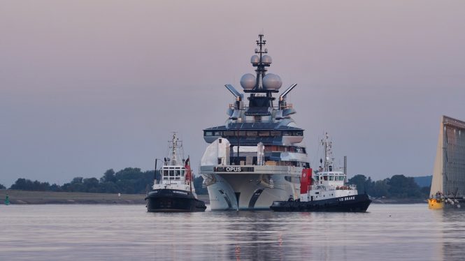 In video: Mega yacht Opus manoeuvred into floating dock