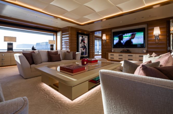 Main deck saloon - © Imperial - photo Jeff Brown